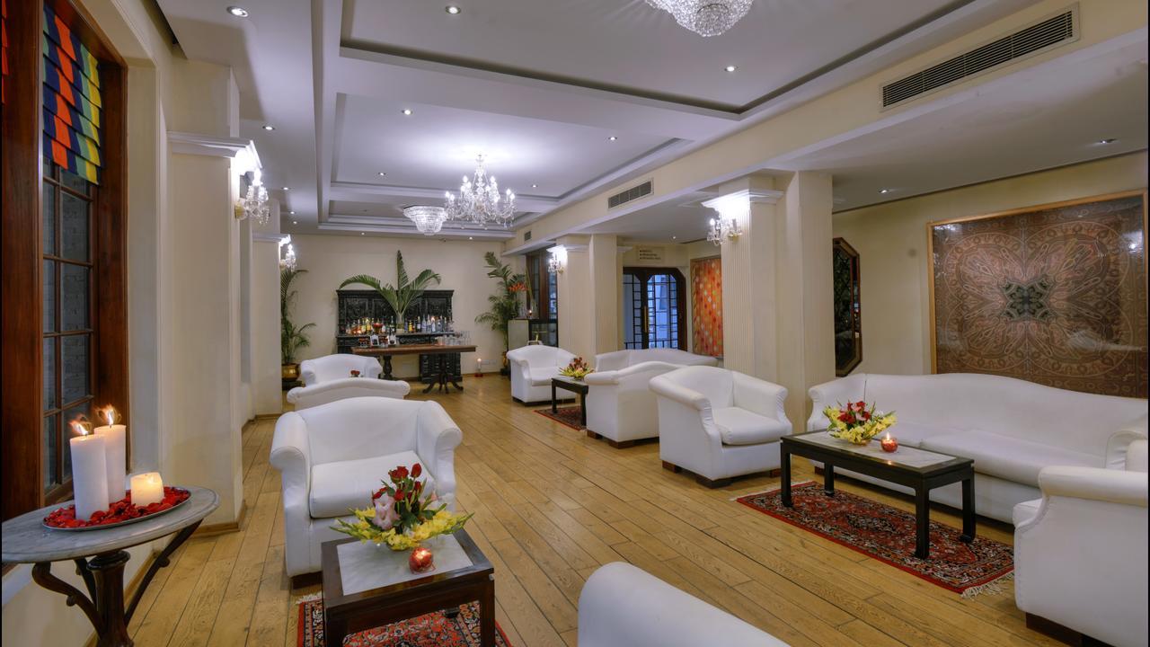 Hotel Clarks Varanasi Limited Dış mekan fotoğraf