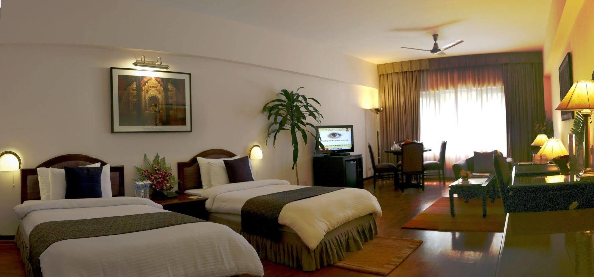Hotel Clarks Varanasi Limited Dış mekan fotoğraf